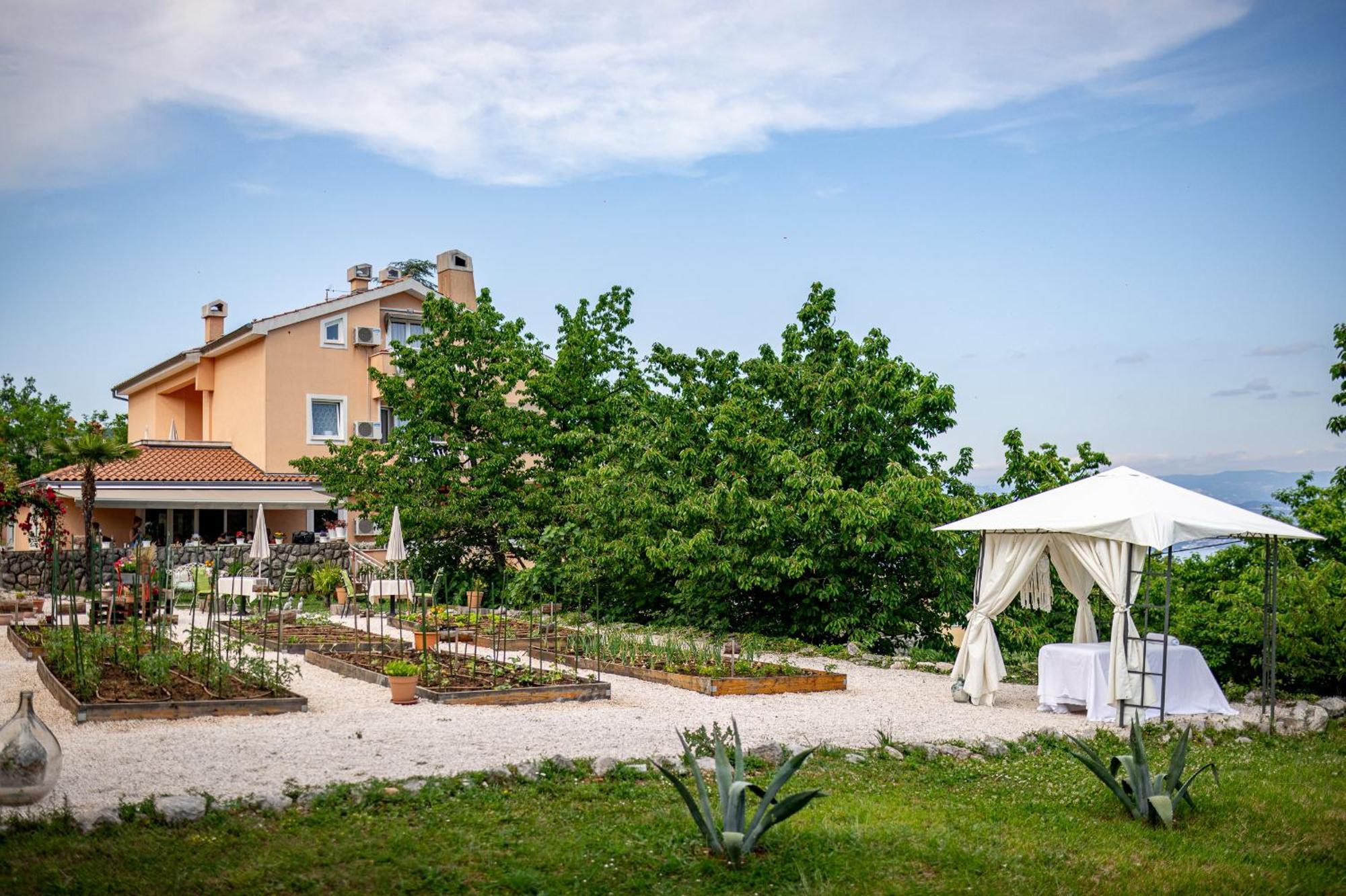 Villa Nada Lovran Ngoại thất bức ảnh